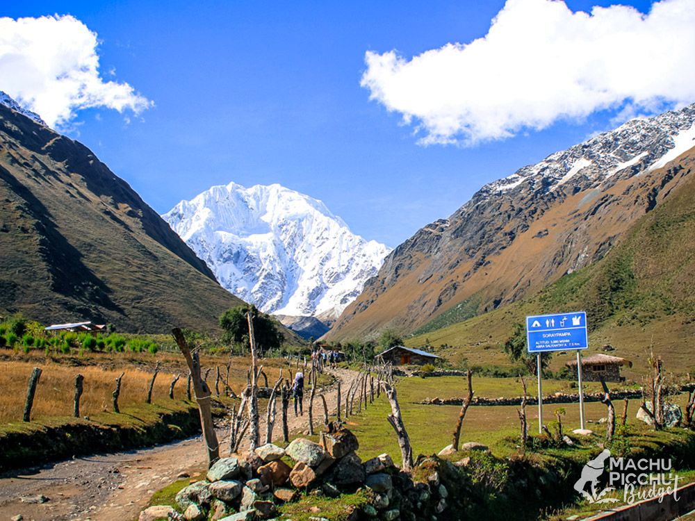 Caminata por el desierto de Salkantay a las ruinas de Llactapata y Machu Picchu - Imagen 4