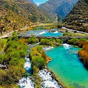 TOURS A HUANCAYA Y VILCA